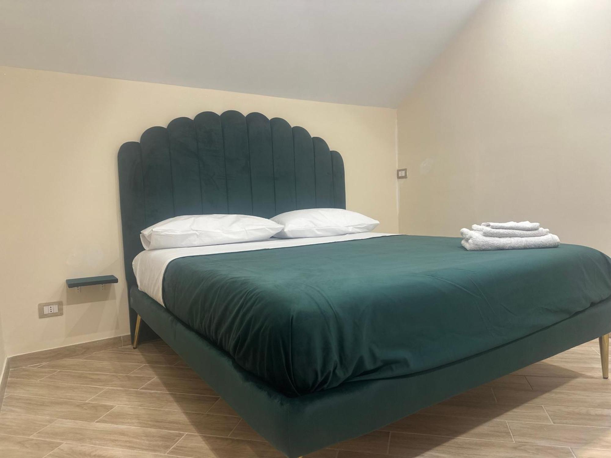 Attic Room Neapol Zewnętrze zdjęcie
