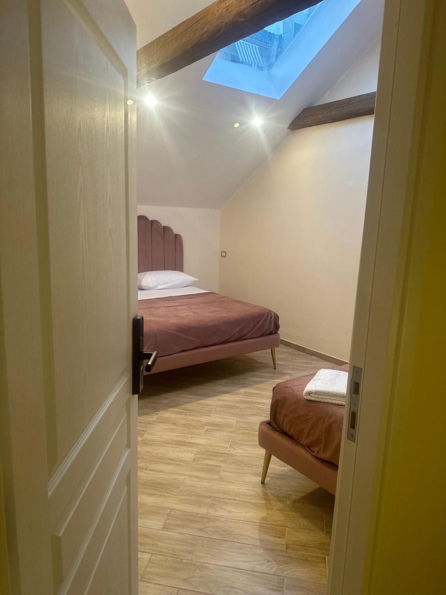 Attic Room Neapol Zewnętrze zdjęcie